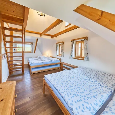 Domek alpejski Timber With Hydromassage By Interhome