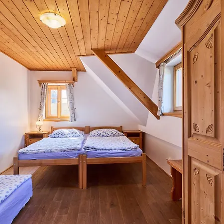 Domek alpejski Timber With Hydromassage By Interhome *