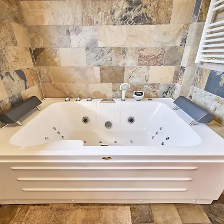 Timber With Hydromassage By Interhome * Jilove u Drzkova